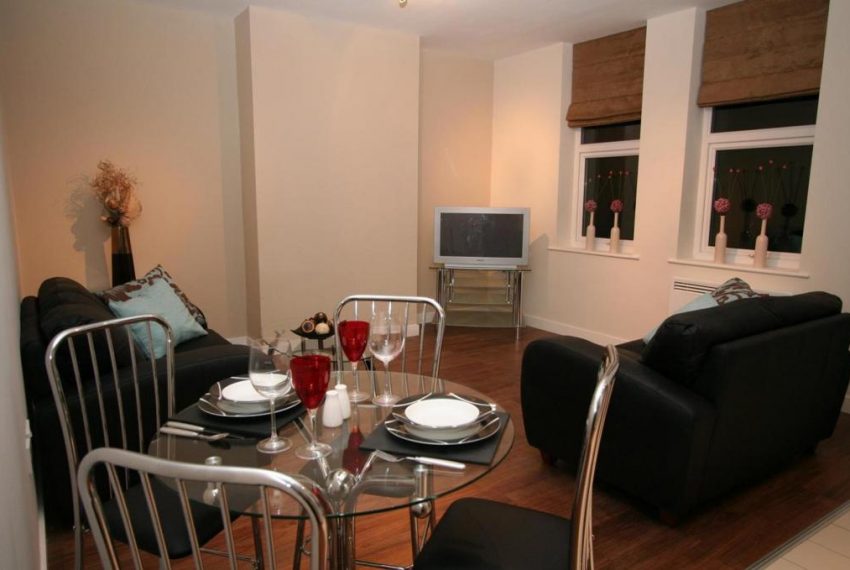 3F4CO8Go3UaZXRqtu-5UtQ