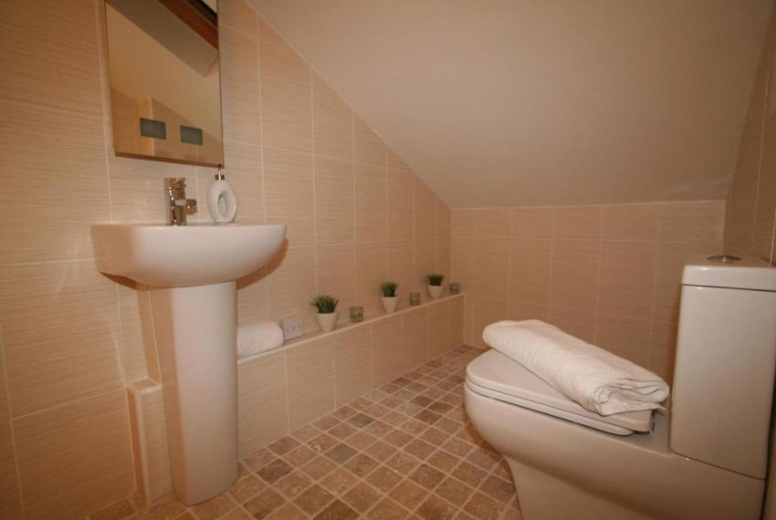 odAXn2pNwkObiM0Y9srWdA